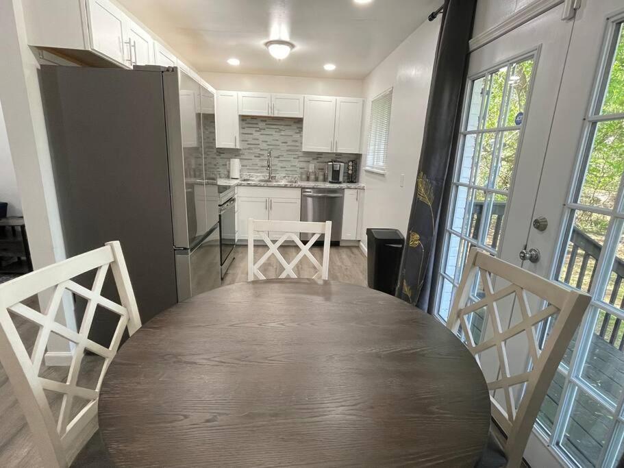 Four Bedroom Home Near Hartsfield Jackson Airport Riverdale Esterno foto